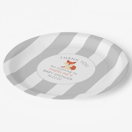 Fall Fox Babydusche Dekoration, neutraler grauer S Pappteller (Schrägansicht)