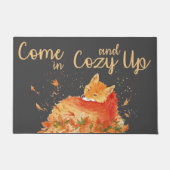 Fall Fox kommen gemütlich auf Niedliche Begrüßung Fußmatte (Vorderseite)