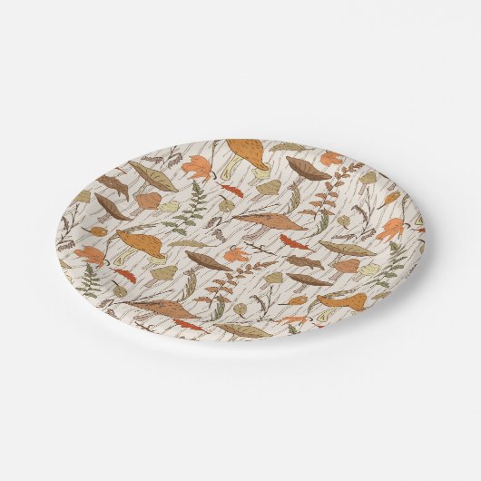 Fall Fungi und Blätter - nahtloses Muster. Pappteller (Schrägansicht)