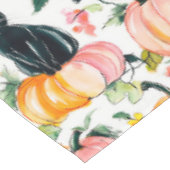 Fall Halloween Black Cats and Pumpkin Design Tischdecke (Schrägansicht)