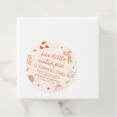 Fall Hand Drawn A Little Cutie Pie 1st Birthday Geschenkanhänger (Beispiel)