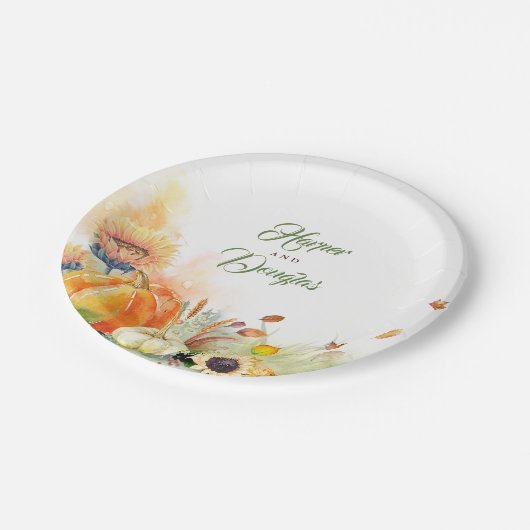 Fall Harvest Pumpkins und Sonnenblumen Rustikal Pappteller (Schrägansicht)