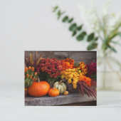 Fall Harvest Tablescape - Autumn Pumpkins Flowers Postkarte (Stehend Vorderseite)