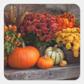 Fall Harvest Tablescape - Autumn Pumpkins Flowers Quadratischer Aufkleber (Vorderseite)