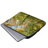 Fall in einem Wald in Amesbury, Massachusetts Laptopschutzhülle (Vorne Knopf)