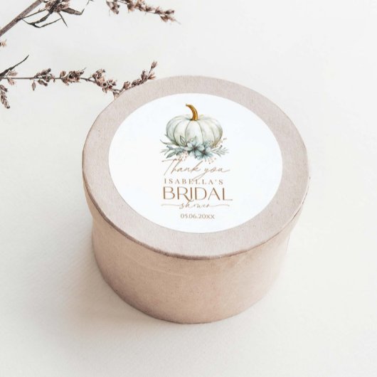 Fall in Liebe Brautparty Runder Aufkleber