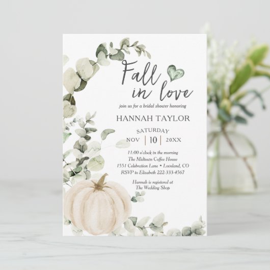 Fall in Liebe Grünpflanzen Pumpkin Fall Brautparty Einladung (Stehend Vorderseite)