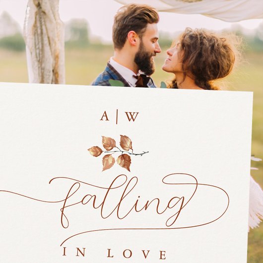 Fall in Liebe Leaf Monogramm Wappen Elegante Hochz Einladung