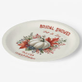 Fall in Liebe Pumpkin Land Rustikales Brautparty Pappteller (Schrägansicht)