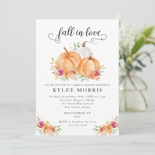 Fall in Liebe Pumpkins Bridal Dusche Einladung (Stehend Vorderseite)