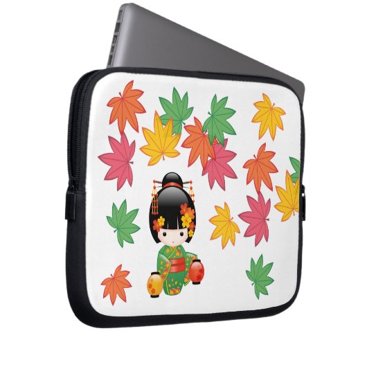Fall Kokeshi Doll - Green Kimono Geisha Girl Laptopschutzhülle (Vorne Rechts)