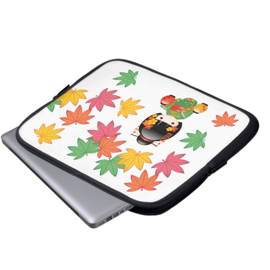 Fall Kokeshi Doll - Green Kimono Geisha Girl Laptopschutzhülle (Vorne Knopf)