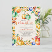 Fall-Kürbis-Zwillings-Babyparty-Einladung Einladung (Stehend Vorderseite)