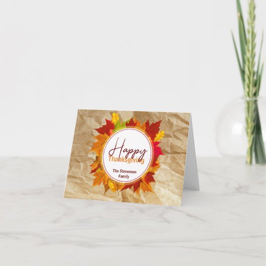 Fall Maple Blätter auf Papier Textur Erntedank Karte (Vorderseite)