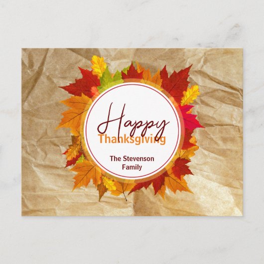 Fall Maple Blätter auf Papier Textur Erntedank Postkarte (Vorderseite)