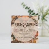 Fall Modern Friendsgiving Erntedank Holiday Einladung (Stehend Vorderseite)