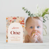 Fall Mushroom Wildflower 1st Birthday Tan Photo Einladung (Stehend Vorderseite)