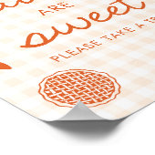 Fall Orange Gingham Cutie Pie Babys sind Süß Poster (Ecke)