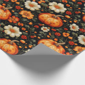 Fall Orange Pumpkins und Florals Geschenkpapier (Ecke)