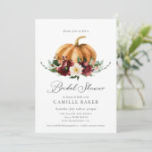 Fall Pumpkin Burgundy Floral Brautparty Einladung (Stehend Vorderseite)