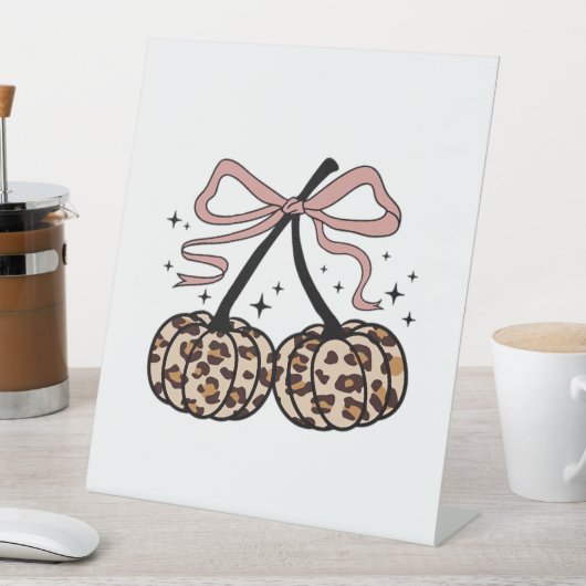 Fall Pumpkin, Pumpkin Cherries, Leopard Pumpkin, P Sockelschild (In Situ)