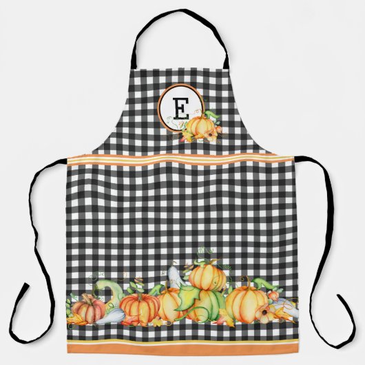 Fall Pumpkins auf Black Gingham Mit Monogramm Schürze (Vorderseite)