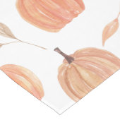 Fall Pumpkins & Blätter Mittelgroßer Tischläufer (Ecke)