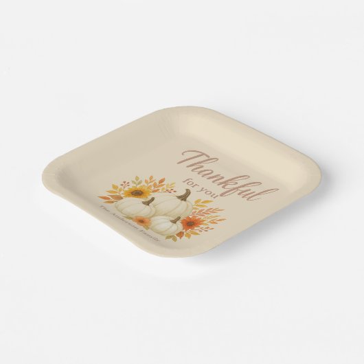 Fall Pumpkins & Sonnenblumen | Eleganter Erntedank Pappteller (Gewinkelt)