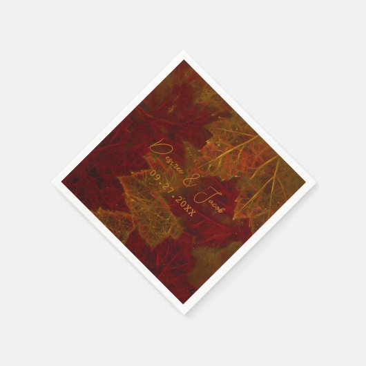 Fall Red Gold Rustic Elegante Maple Blätter Serviette (Ecke)
