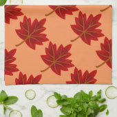 Fall Red Maple Leaf Handtuch (Gefaltet)