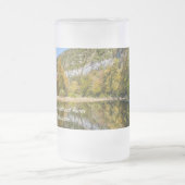 Fall Reflections Buffalo National River Tasse (Mittel)