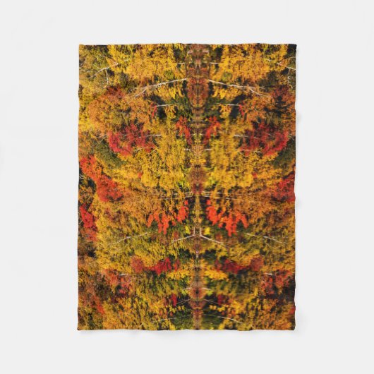 Fall Reflektion über den Russell-Teich | New Hamps Fleecedecke (Vorderseite)