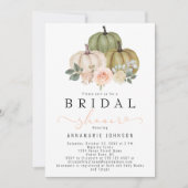 Fall Sage Green und Peach Pumpkin Floral Bridal In Einladung (Vorderseite)