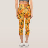 Fall Saison Halloween Pumpkins Muster Capri Leggings (Rückseite)