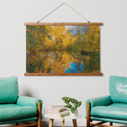 Fall View Over Azay le Rideau Loire Valle Frankrei Wandteppich Mit Holzrahmen (Wohnzimmer)