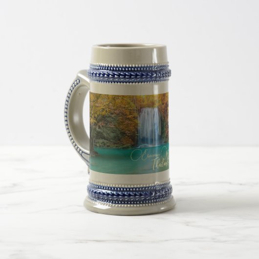 Fall View von Erawan Wasserfall Thailand Bierglas (Vorderseite Links)