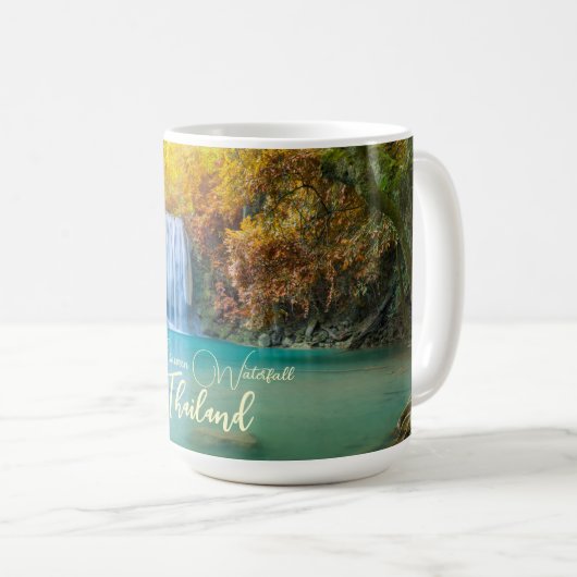 Fall View von Erawan Wasserfall Thailand Kaffeetasse (VorderseiteRechts)