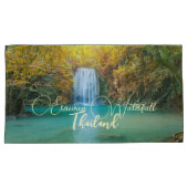Fall View von Erawan Wasserfall Thailand Kissenbezug (Vorderseite-Rechts)