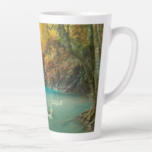 Fall View von Erawan Wasserfall Thailand Milchtasse (Rechts)