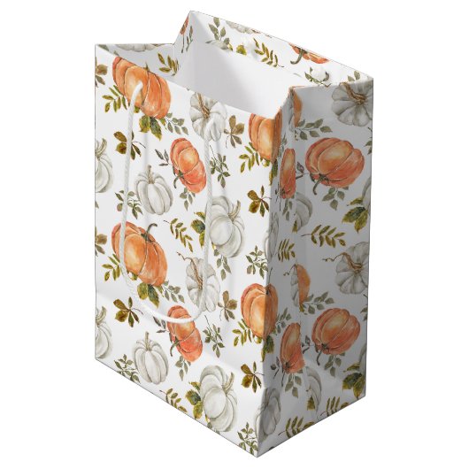 Fall Watercolor Pumpkin Pattern Mittlere Geschenktüte (Vorderseite Schrägansicht)