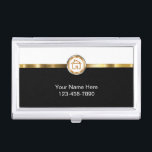 Fälle von "Real Anwesen Business Card" Visitenkarten Dose<br><div class="desc">Die Visitenkarte des klassischen Real Anwesen mit einem simulierten Goldhaussymbol und Emblem mit Golddesign-Element,  alle digital auf das Gehäuse gedruckt,  um eine Touch Klasse hinzuzufügen. Entwickelt für einen Realtor,  Broker,  oder passen Sie diese für jeden Vertriebsmitarbeiter in Ihrem Außendienst an.</div>