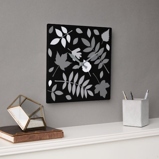 Fallen Blätter Design Grays White Black Quadratische Wanduhr (Büro)