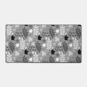 Fallen Blätter Große Muster Monochrome auf Grau Schreibtischunterlage (Vorderseite)