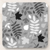 Fallen Blätter Lg Muster Monochrome auf Grau Getränkeuntersetzer (Vorderseite)