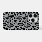 Fallen Blätter Muster Schwarz auf Grau iPhone Hülle (Rückseite (Horizontal))