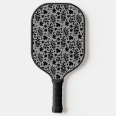 Fallen Blätter Muster Schwarz auf Grau Pickleball Schläger (Rückseite)