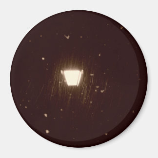 fallen magnet