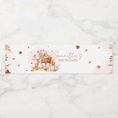 Fallend in der Liebe Autumn Pumpkin Baby Shower Wasserflaschenetikett (Einzelnes Label)