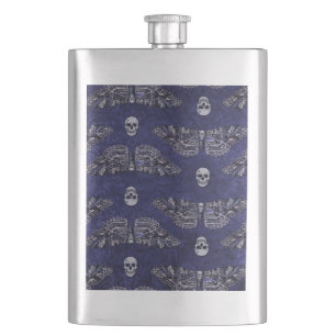 Fallend Totschlucht Moth and Skulls Flachmann