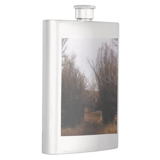 Fallende Bannacküberwucherung Flachmann (Rechts)